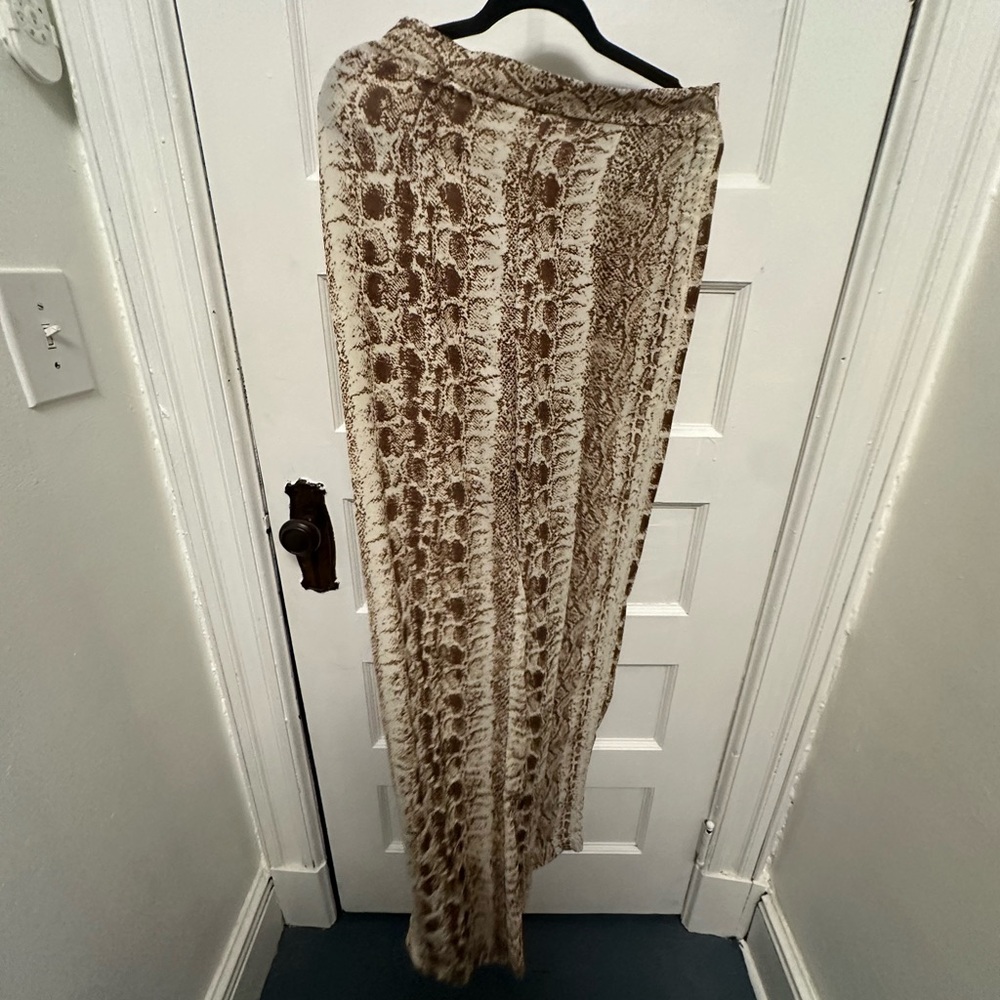 PrettyLittleThing Cream and Brown Pant Set